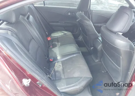 2016 Honda Accord Sport z USA, uszkodzony, nr VIN 1HGCR2F57GA052944